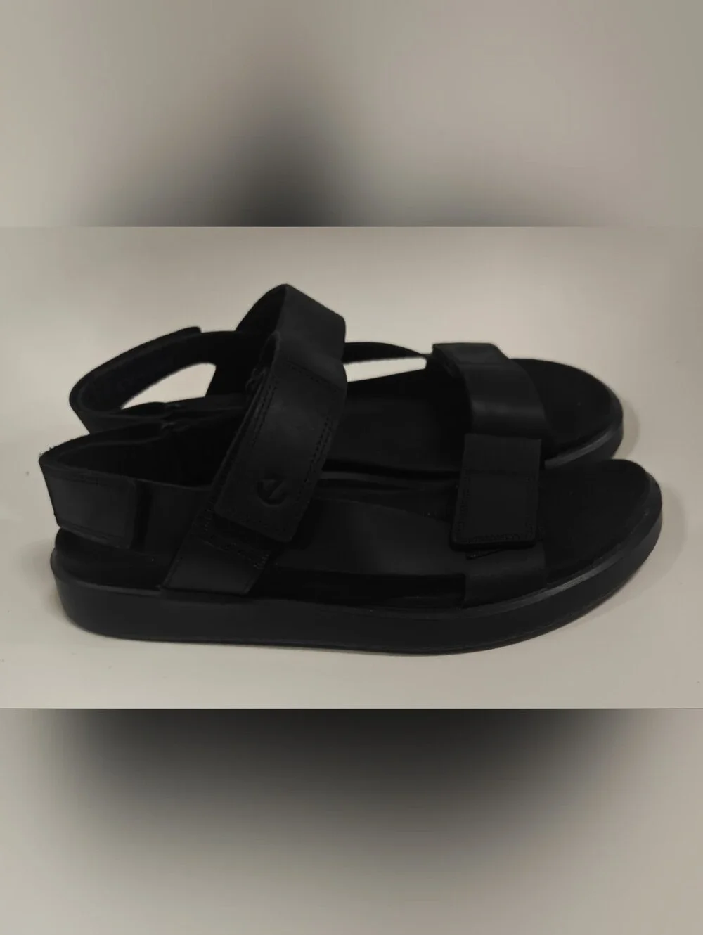 ECCO Flowt Men’s Black Leather Sandals EU 44 US 10–10.5 Comfort Slides
